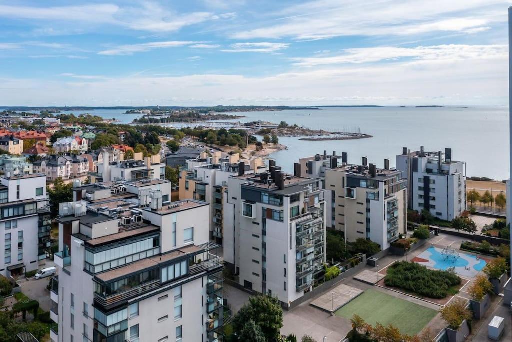 Spacious Home With Four Terrace, Sauna, Sea View Helsínquia Exterior foto