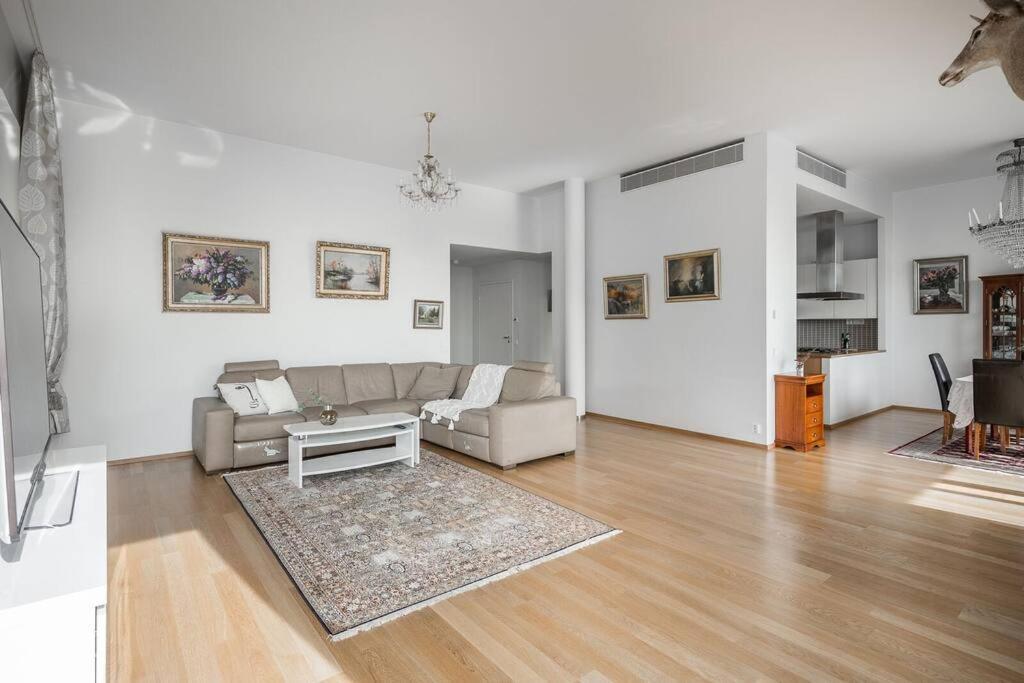 Spacious Home With Four Terrace, Sauna, Sea View Helsínquia Exterior foto